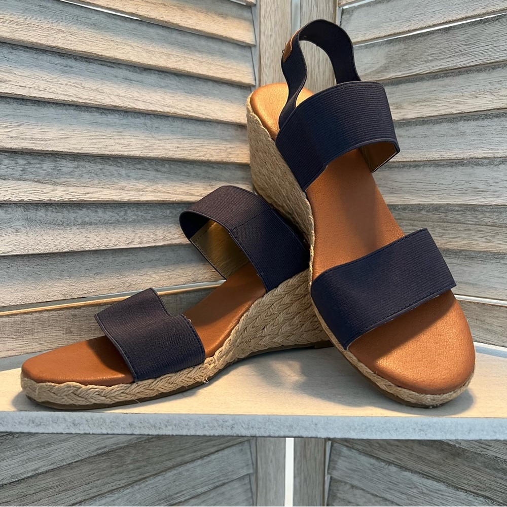 Tommy Bahama Navy Wedge Sandals with Canvas Straps
